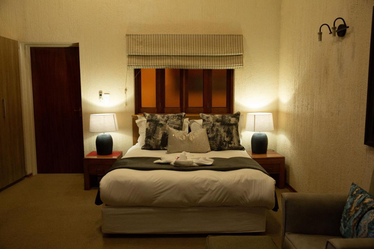 Inyamatane Luxury Lodge Хейзивю Екстериор снимка