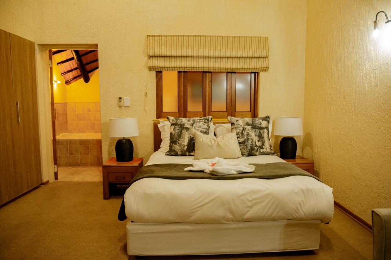 Inyamatane Luxury Lodge Хейзивю Екстериор снимка